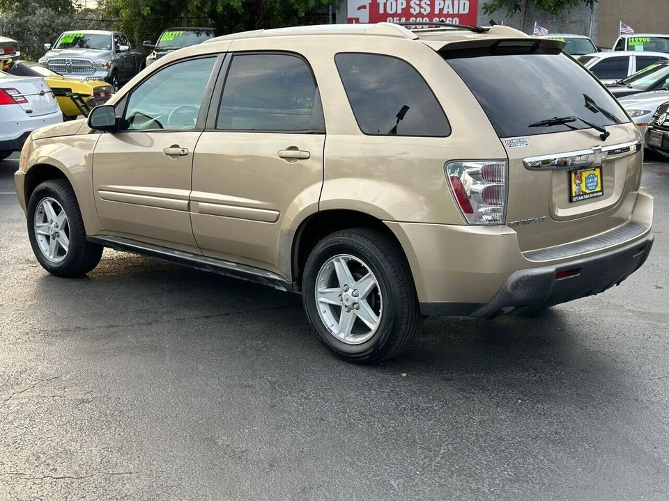 2005 Chevrolet Equinox - Image 4 of 21