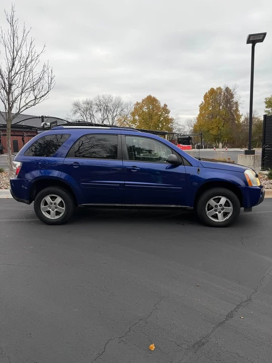2005 Chevrolet Equinox - Image 3 of 12