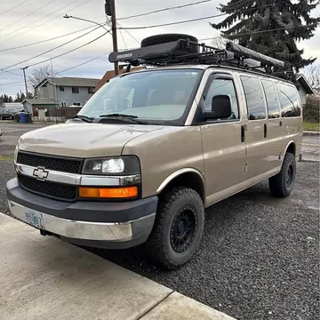 2005 Chevrolet Express 1500 Passenger Van