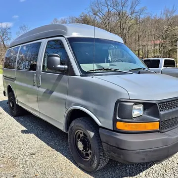 2005 Chevrolet Express 2500 Cargo