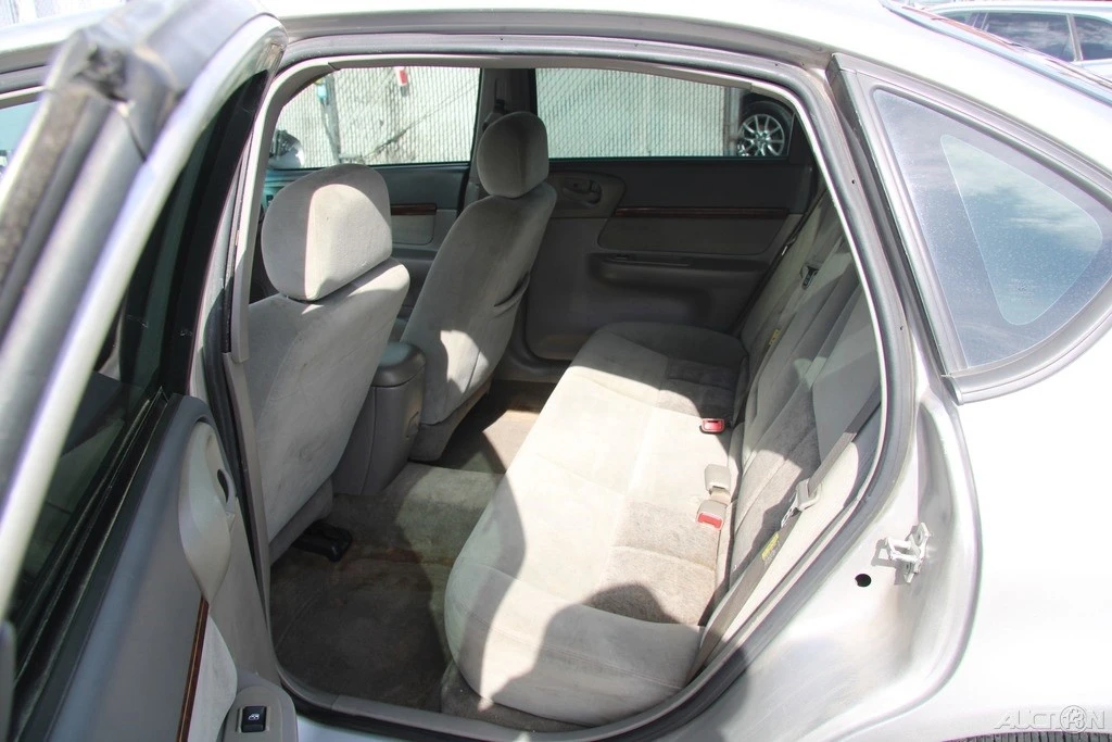 2005 Chevrolet Impala 8th Gen - Image 19 of 21