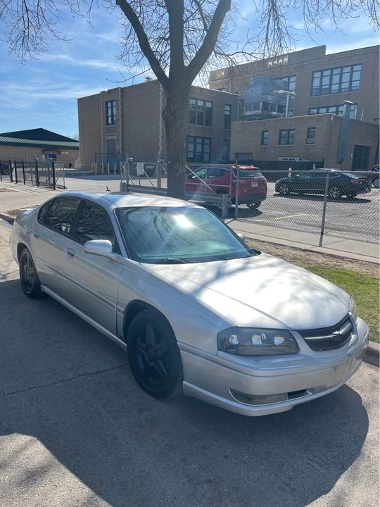 2005 Chevrolet Impala 8th Gen - Image 2 of 10