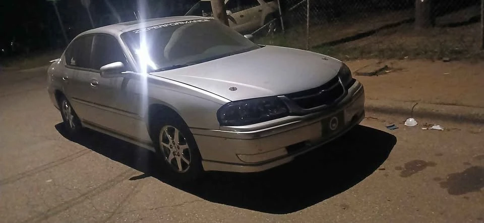 2005 Chevrolet Impala 8th Gen - Image 2 of 4