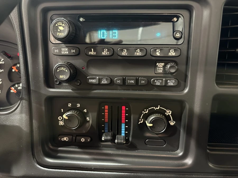 2005 Chevrolet Silverado 1st Gen - Image 13 of 19