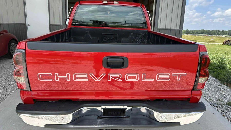 2005 Chevrolet Silverado 1st Gen - Image 4 of 19