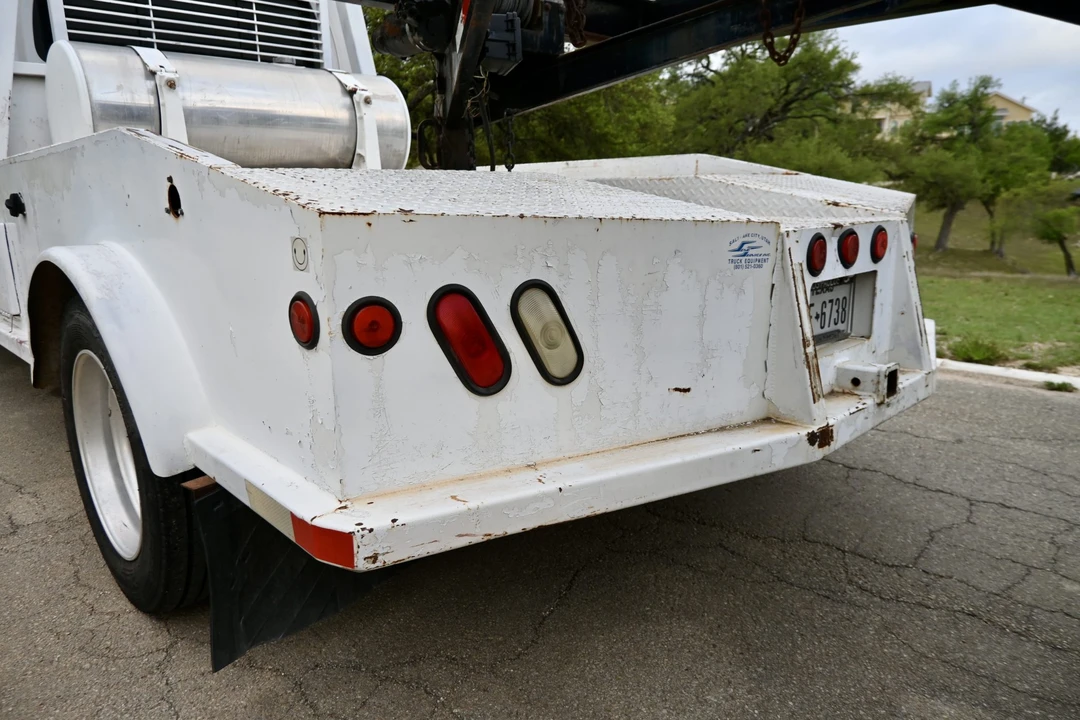 2005 Chevrolet Kodiak - Image 19 of 31