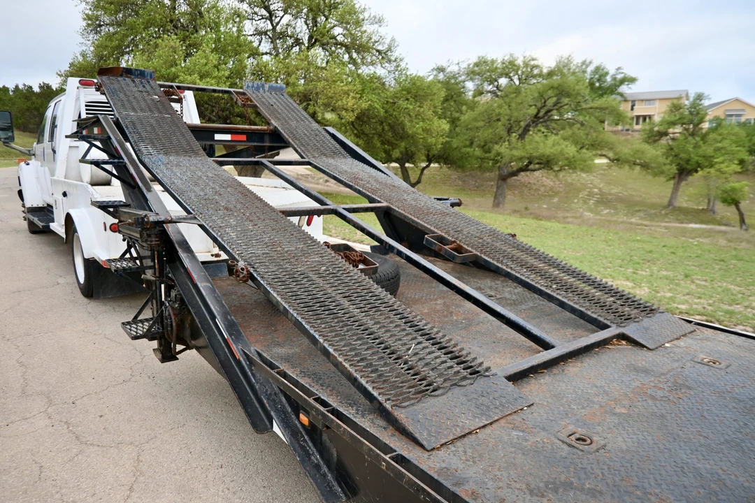 2005 Chevrolet Kodiak - Image 6 of 31