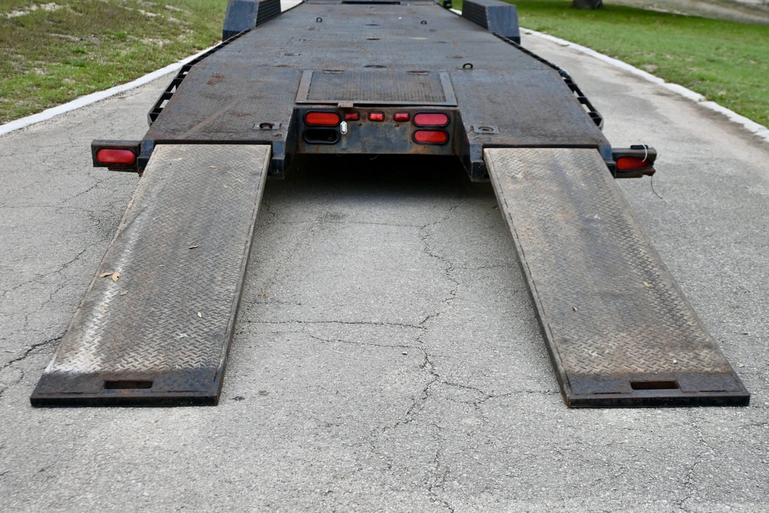 2005 Chevrolet Kodiak - Image 31 of 31