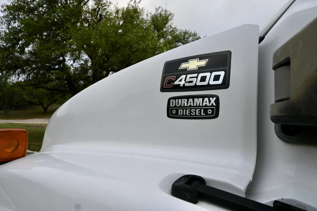 2005 Chevrolet Kodiak - Image 15 of 31