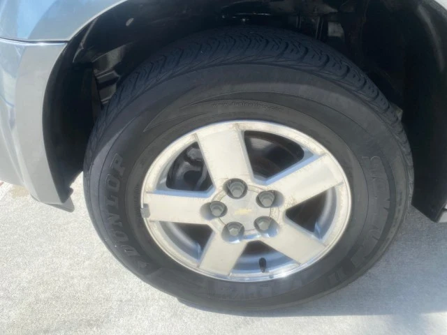 2005 Chevrolet Equinox - Image 20 of 21