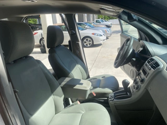 2005 Chevrolet Equinox - Image 13 of 21