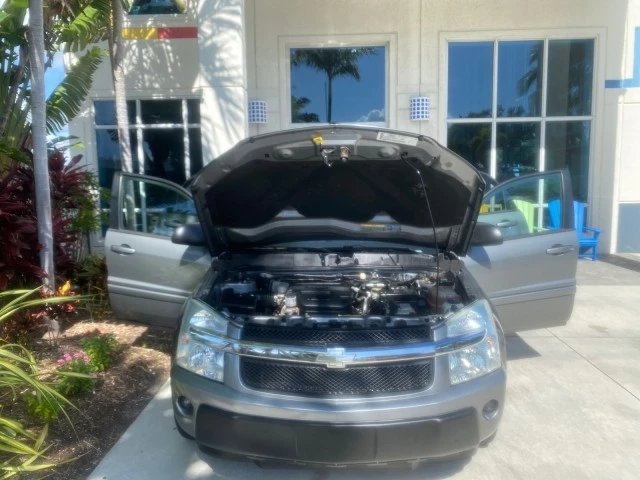 2005 Chevrolet Equinox - Image 17 of 21
