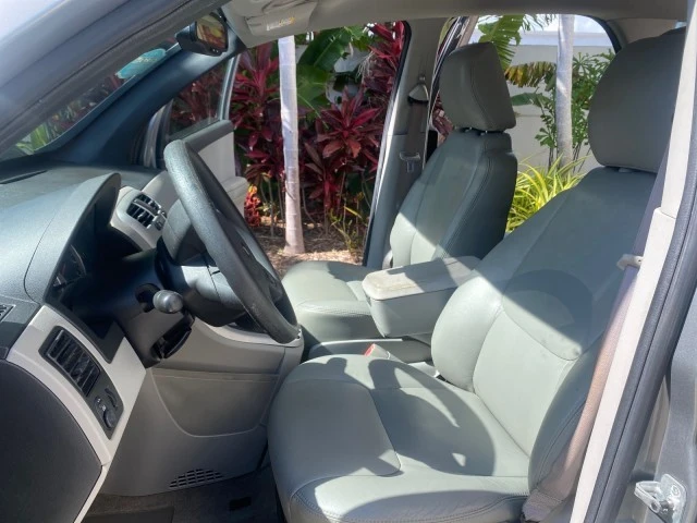 2005 Chevrolet Equinox - Image 11 of 21