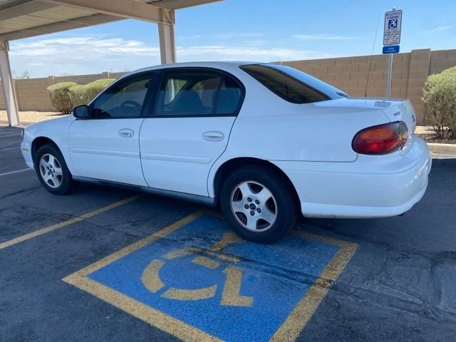 2005 Chevrolet Malibu - Image 2 of 6