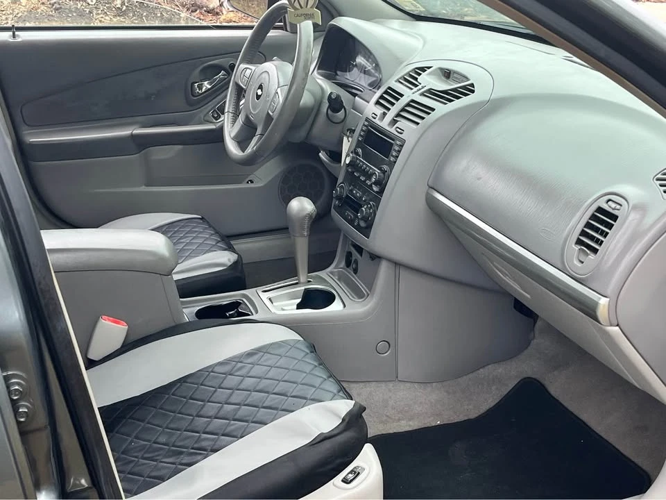 2005 Chevrolet Malibu - Image 4 of 10