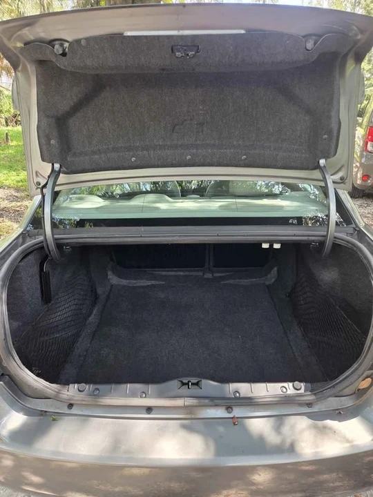 2005 Chevrolet Malibu - Image 6 of 11