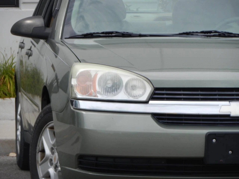 2005 Chevrolet Malibu - Image 6 of 12