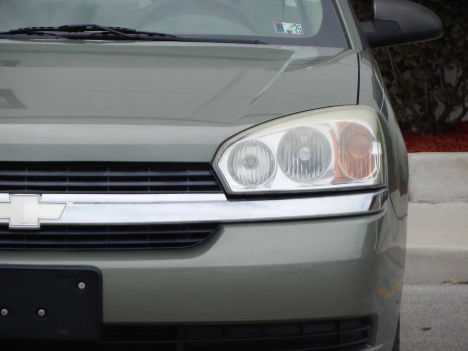 2005 Chevrolet Malibu - Image 8 of 12