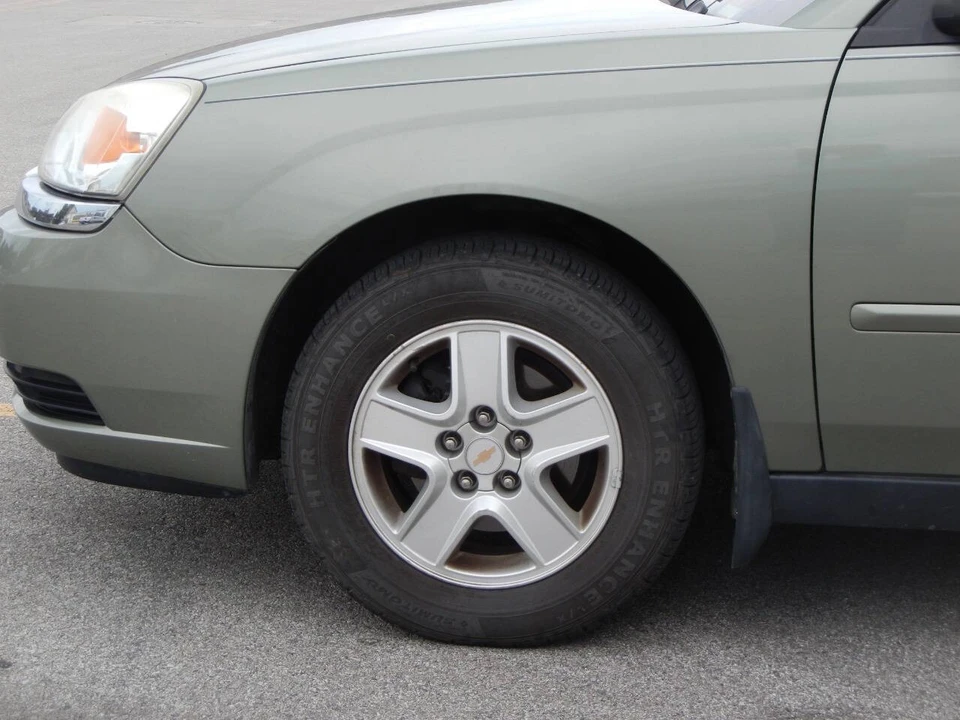 2005 Chevrolet Malibu - Image 12 of 21