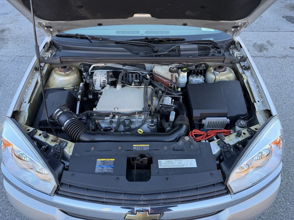 2005 Chevrolet Malibu - Image 17 of 21