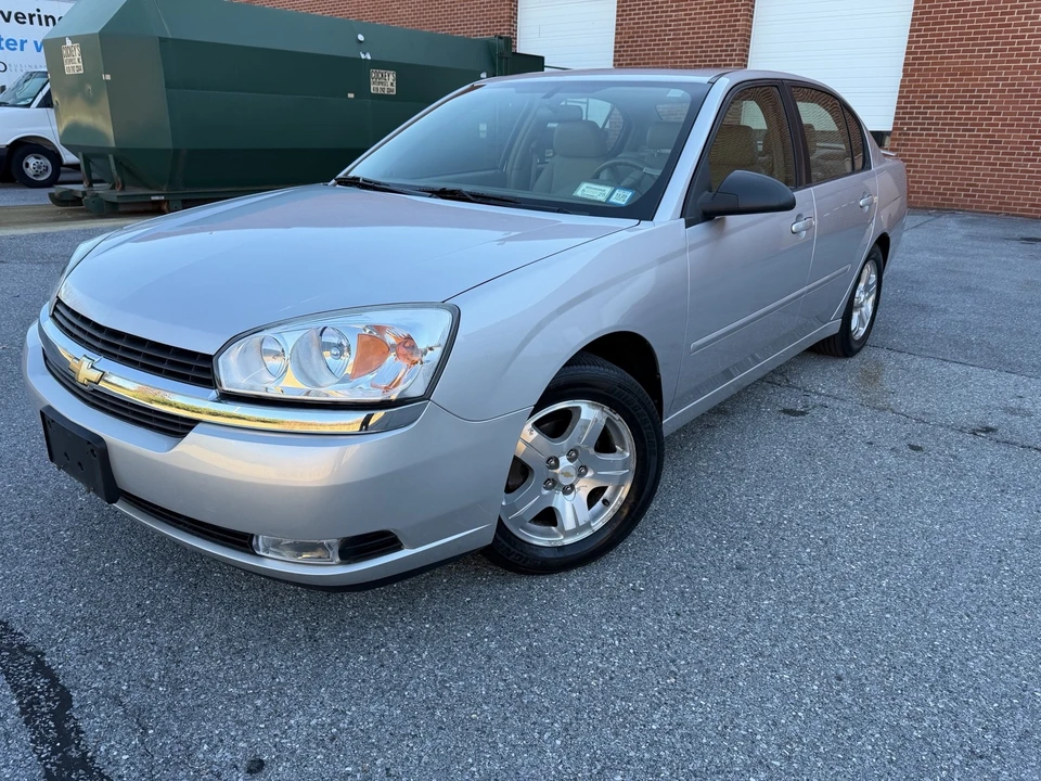 2005 Chevrolet Malibu - Image 2 of 21