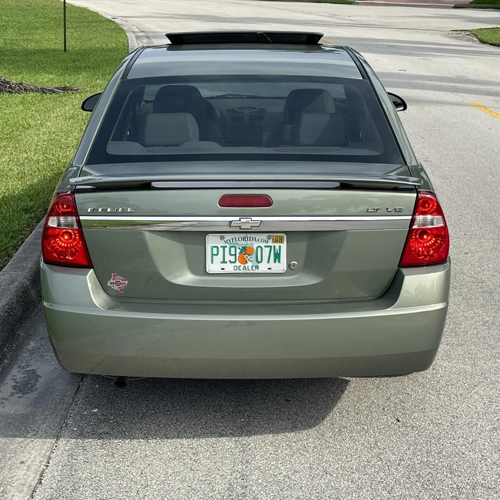 2005 Chevrolet Malibu - Image 10 of 12