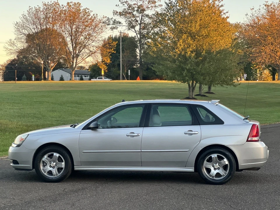 2005 Chevrolet Malibu - Image 10 of 21