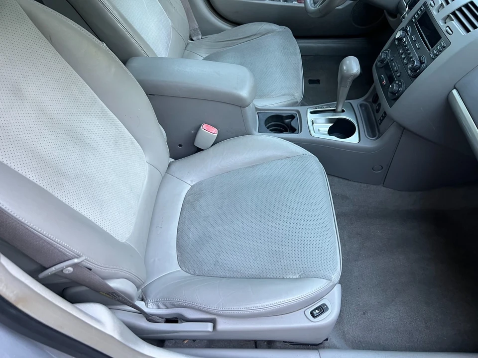 2005 Chevrolet Malibu - Image 14 of 21
