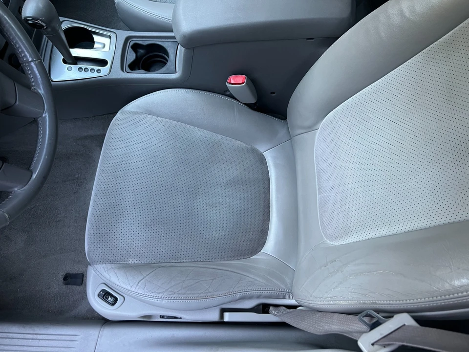 2005 Chevrolet Malibu - Image 11 of 21