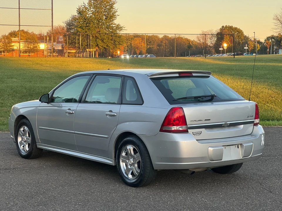 2005 Chevrolet Malibu - Image 8 of 21