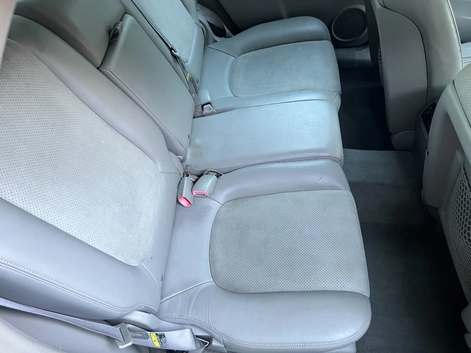 2005 Chevrolet Malibu - Image 13 of 21