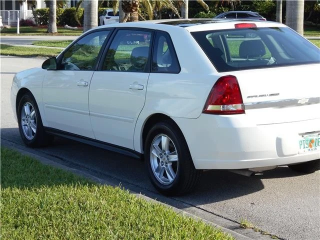 2005 Chevrolet Malibu - Image 9 of 12