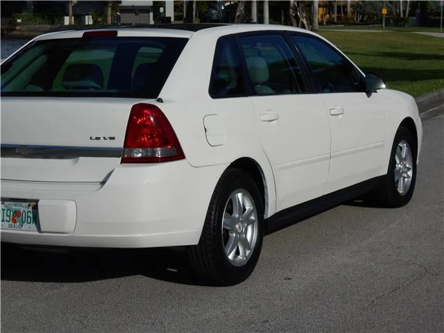 2005 Chevrolet Malibu - Image 11 of 12