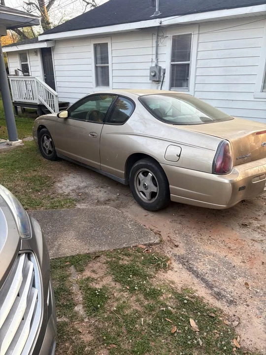 2005 Chevrolet Monte Carlo 6th Gen - Image 4 of 6