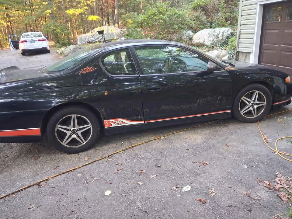 2005 Chevrolet Monte Carlo 6th Gen - Image 2 of 2