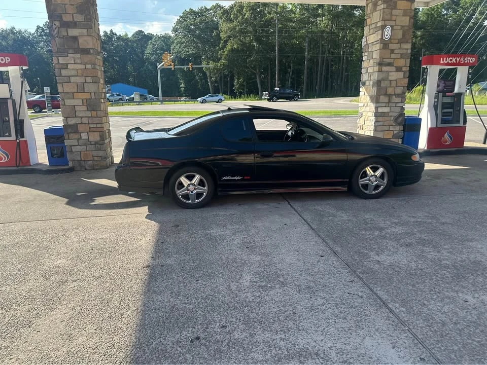 2005 Chevrolet Monte Carlo 6th Gen - Image 2 of 3