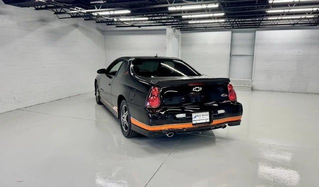 2005 Chevrolet Monte Carlo 6th Gen - Image 4 of 12