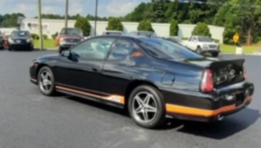 2005 Chevrolet Monte Carlo 6th Gen - Image 2 of 8