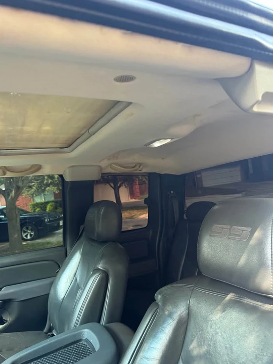 2005 Chevrolet SS - Image 13 of 19