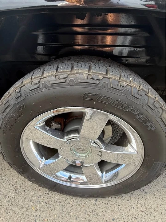 2005 Chevrolet SS - Image 9 of 11