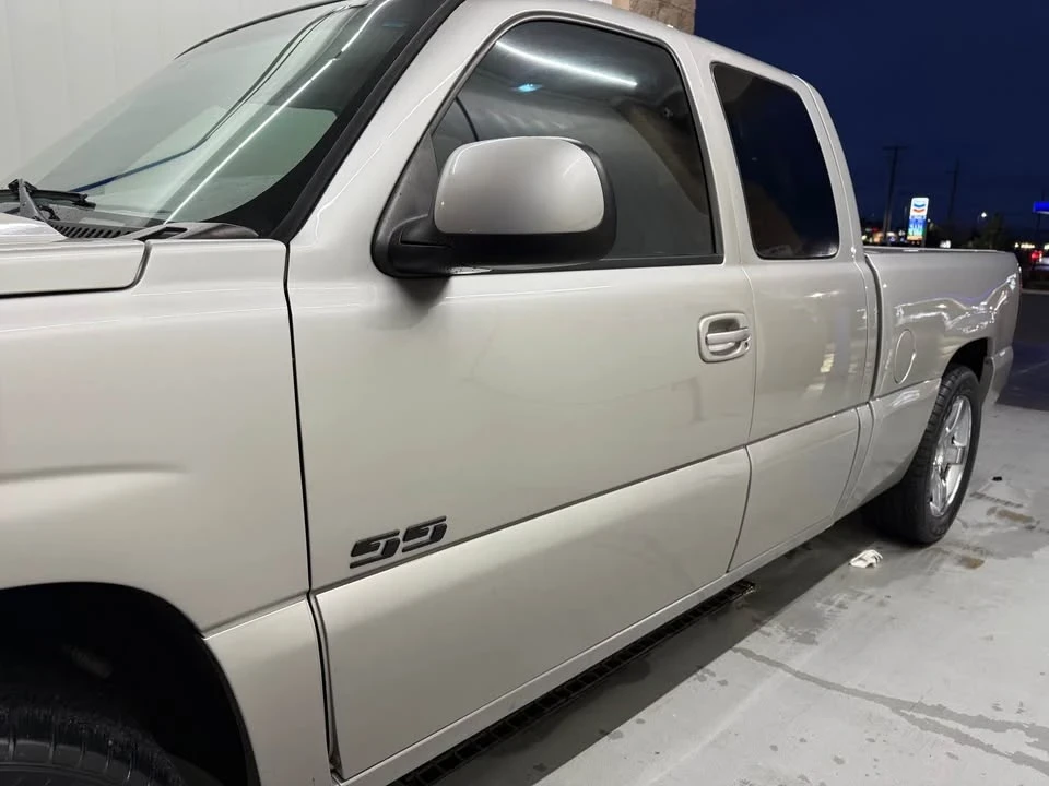 2005 Chevrolet SS - Image 9 of 15
