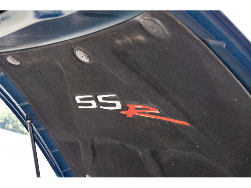 2005 Chevrolet SSR - Image 28 of 31