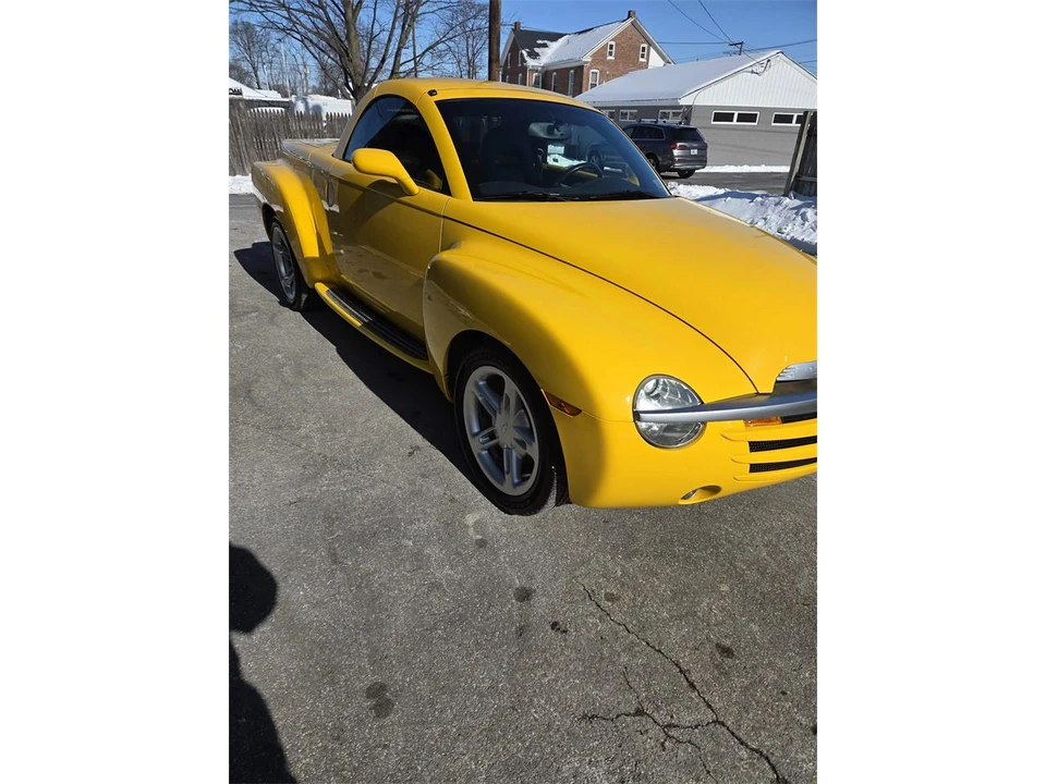 2005 Chevrolet SSR - Image 20 of 27