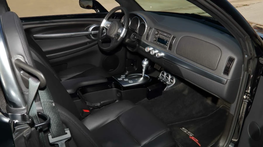 2005 Chevrolet SSR - Image 5 of 16