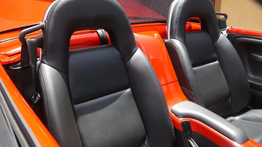 2005 Chevrolet SSR - Image 6 of 12