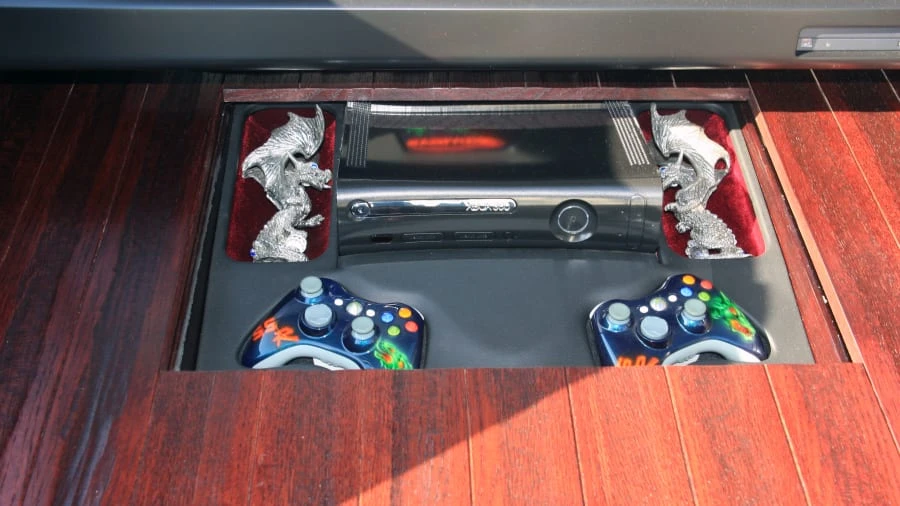 2005 Chevrolet SSR - Image 7 of 8