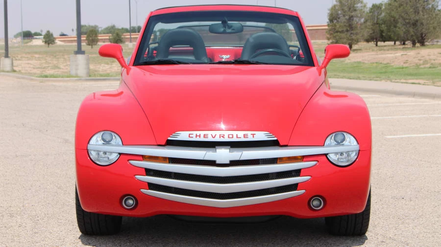 2005 Chevrolet SSR - Image 4 of 31