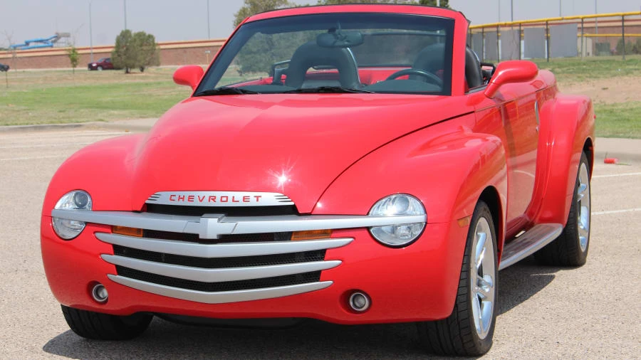 2005 Chevrolet SSR - Image 6 of 31
