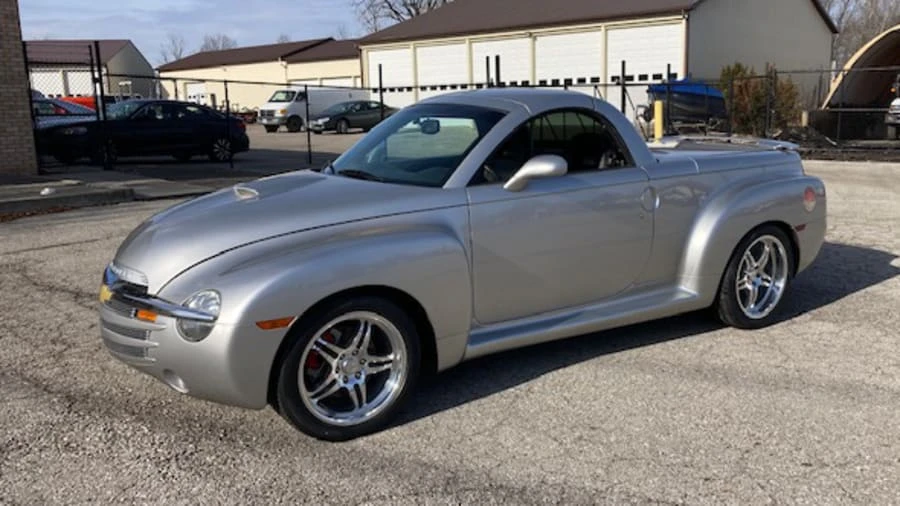 2005 Chevrolet SSR - Image 7 of 7