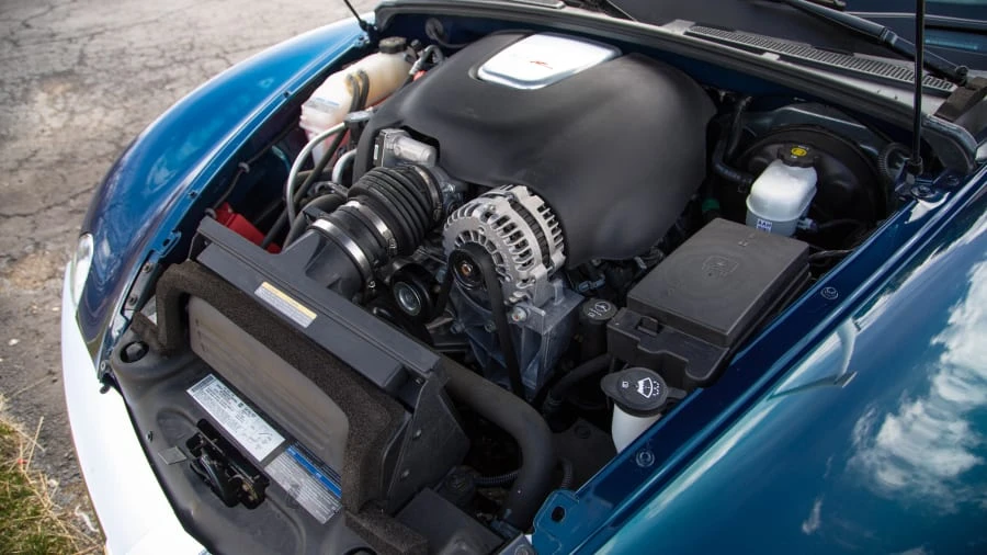 2005 Chevrolet SSR - Image 6 of 20